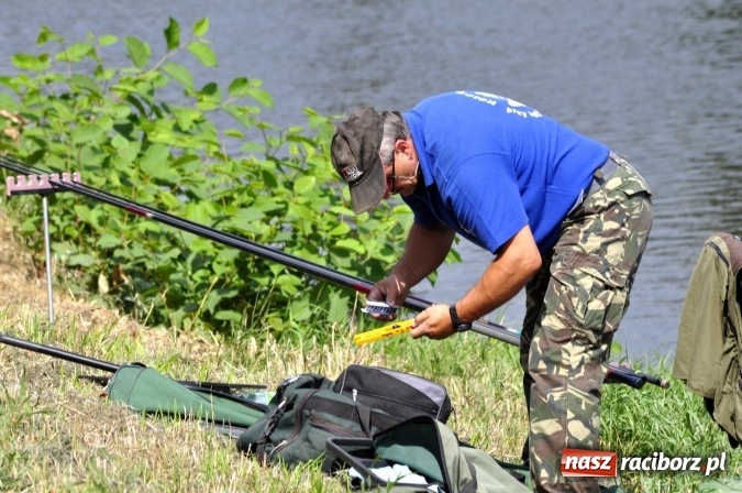 Zdjęcie w galerii na portalu naszraciborz.pl: Trwają II Memoriałowe Zawody Wędkarskie Odra 2015 wiadomości z regionu