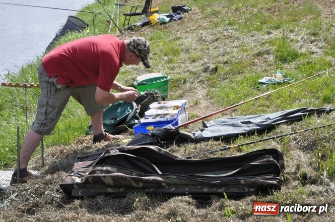 Zdjęcie w galerii na portalu naszraciborz.pl: Trwają II Memoriałowe Zawody Wędkarskie Odra 2015 wiadomości z regionu