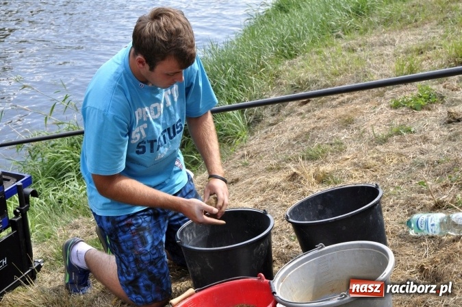 Zdjęcie w galerii na portalu naszraciborz.pl: Trwają II Memoriałowe Zawody Wędkarskie Odra 2015 wiadomości z regionu