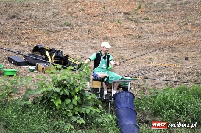 Zdjęcie w galerii na portalu naszraciborz.pl: Trwają II Memoriałowe Zawody Wędkarskie Odra 2015 wiadomości z regionu