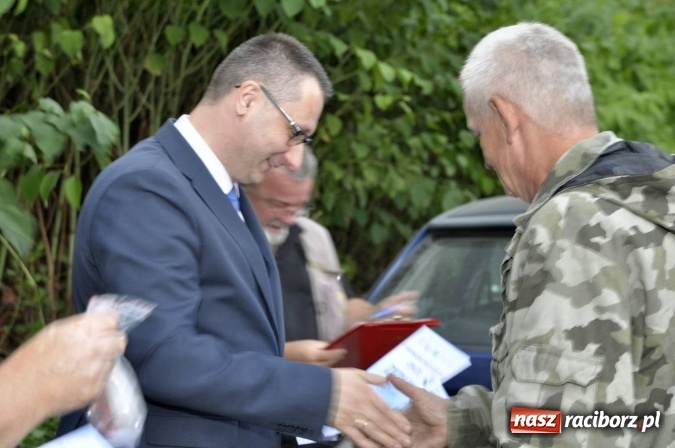 Zdjęcie w galerii na portalu naszraciborz.pl: Najlepsi wędkarze i jedna mała wędkareczka - nagrodzeni wiadomości z regionu