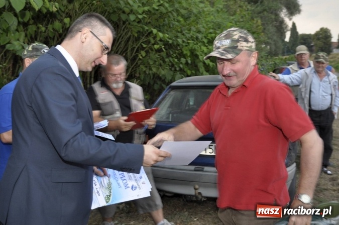 Zdjęcie w galerii na portalu naszraciborz.pl: Najlepsi wędkarze i jedna mała wędkareczka - nagrodzeni wiadomości z regionu