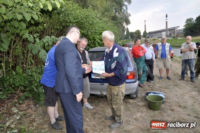 Zdjęcie w galerii na portalu naszraciborz.pl: Najlepsi wędkarze i jedna mała wędkareczka - nagrodzeni wiadomości z regionu
