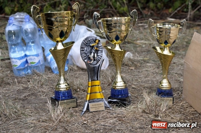 Zdjęcie w galerii na portalu naszraciborz.pl: Najlepsi wędkarze i jedna mała wędkareczka - nagrodzeni wiadomości z regionu