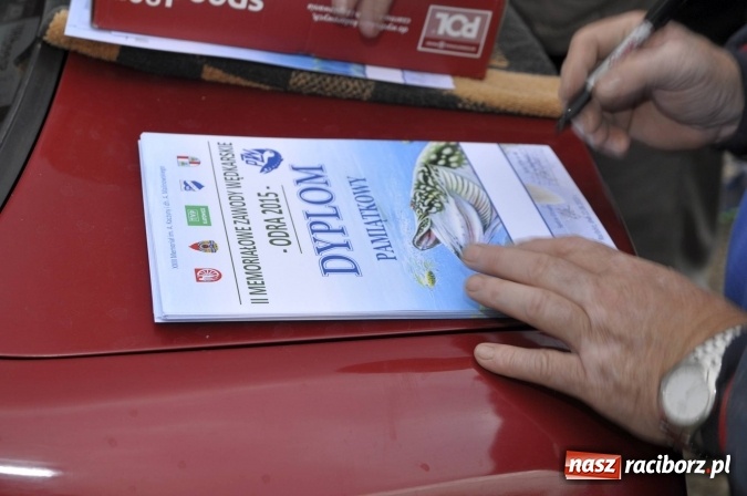 Zdjęcie w galerii na portalu naszraciborz.pl: Najlepsi wędkarze i jedna mała wędkareczka - nagrodzeni wiadomości z regionu