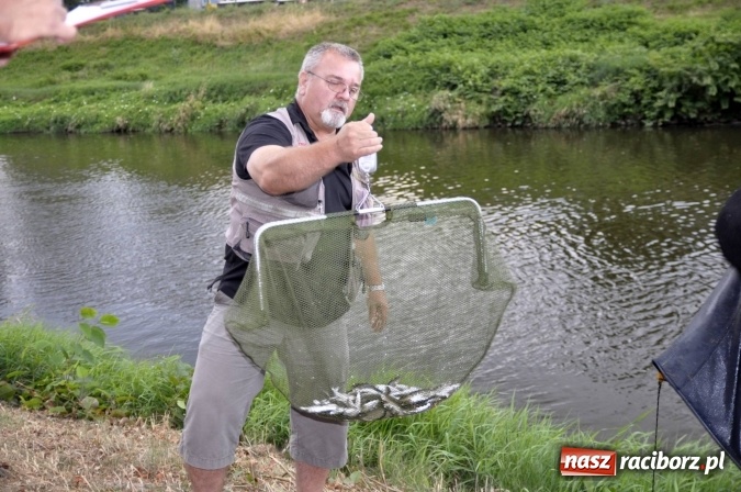 Zdjęcie w galerii na portalu naszraciborz.pl: Najlepsi wędkarze i jedna mała wędkareczka - nagrodzeni wiadomości z regionu