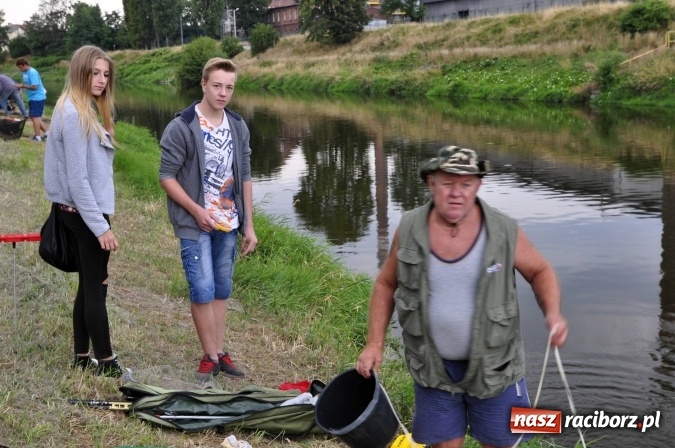 Zdjęcie w galerii na portalu naszraciborz.pl: Najlepsi wędkarze i jedna mała wędkareczka - nagrodzeni wiadomości z regionu