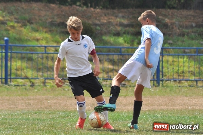 Zdjęcie w galerii na portalu naszraciborz.pl: Częstochowa ponownie najlepsza w Turnieju Piłki Nożnej im. Zbigniewa Oszka wiadomości z regionu