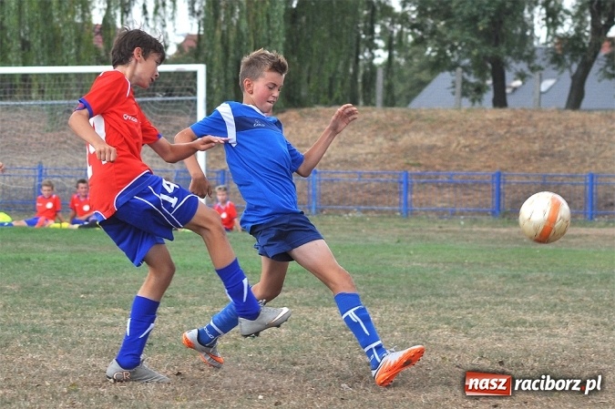 Zdjęcie w galerii na portalu naszraciborz.pl: Częstochowa ponownie najlepsza w Turnieju Piłki Nożnej im. Zbigniewa Oszka wiadomości z regionu