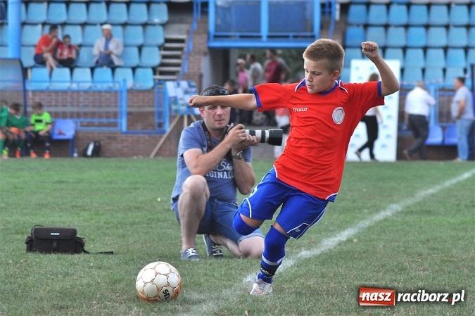 Zdjęcie w galerii na portalu naszraciborz.pl: Częstochowa ponownie najlepsza w Turnieju Piłki Nożnej im. Zbigniewa Oszka wiadomości z regionu