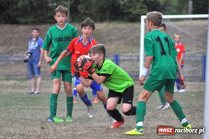 Zdjęcie w galerii na portalu naszraciborz.pl: Częstochowa ponownie najlepsza w Turnieju Piłki Nożnej im. Zbigniewa Oszka wiadomości z regionu
