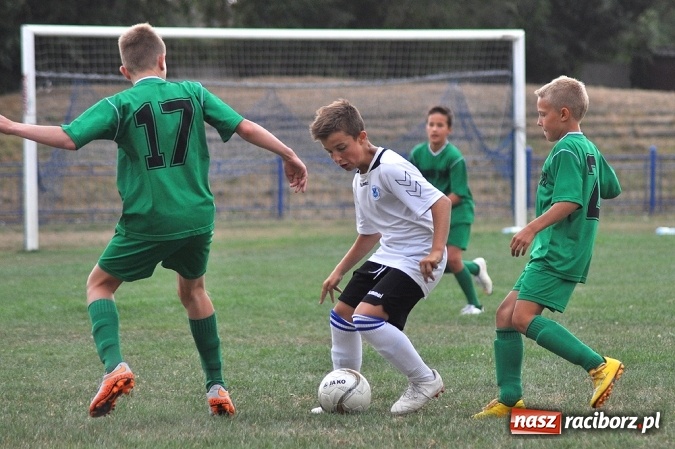 Zdjęcie w galerii na portalu naszraciborz.pl: Częstochowa ponownie najlepsza w Turnieju Piłki Nożnej im. Zbigniewa Oszka wiadomości z regionu
