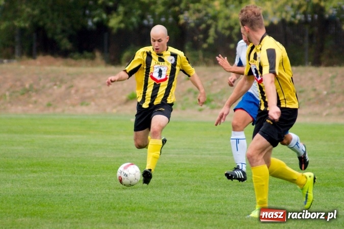 Zdjęcie w galerii na portalu naszraciborz.pl: Remis w meczu o sześć punktów. Do wygranej Rafako zabrakło centymetrów wiadomości z regionu