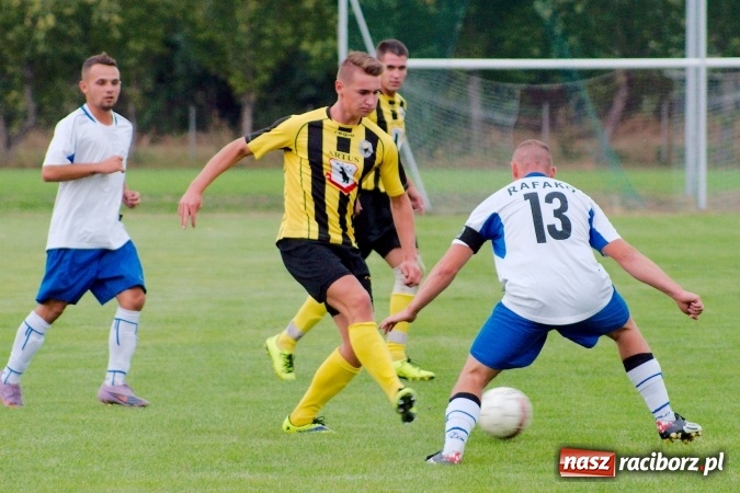 Zdjęcie w galerii na portalu naszraciborz.pl: Remis w meczu o sześć punktów. Do wygranej Rafako zabrakło centymetrów wiadomości z regionu