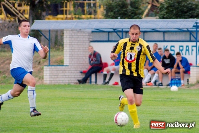 Zdjęcie w galerii na portalu naszraciborz.pl: Remis w meczu o sześć punktów. Do wygranej Rafako zabrakło centymetrów wiadomości z regionu