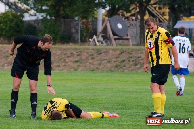 Zdjęcie w galerii na portalu naszraciborz.pl: Remis w meczu o sześć punktów. Do wygranej Rafako zabrakło centymetrów wiadomości z regionu