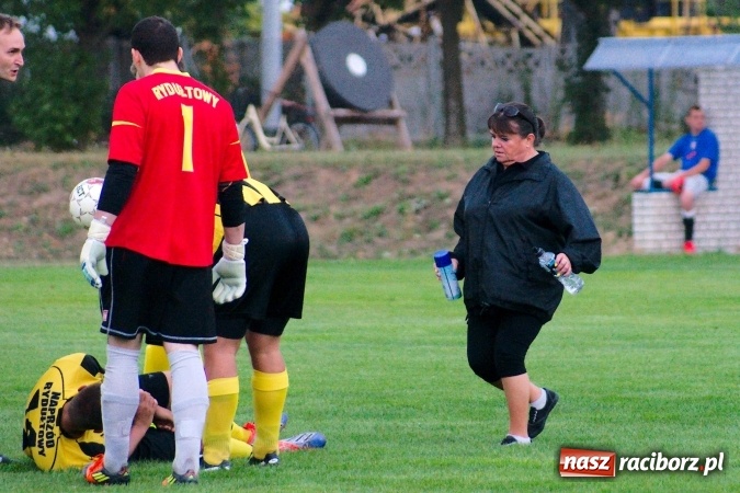 Zdjęcie w galerii na portalu naszraciborz.pl: Remis w meczu o sześć punktów. Do wygranej Rafako zabrakło centymetrów wiadomości z regionu
