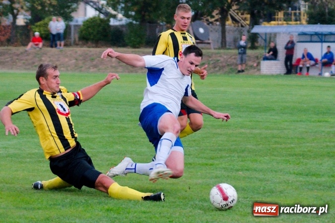 Zdjęcie w galerii na portalu naszraciborz.pl: Remis w meczu o sześć punktów. Do wygranej Rafako zabrakło centymetrów wiadomości z regionu