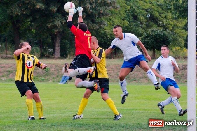 Zdjęcie w galerii na portalu naszraciborz.pl: Remis w meczu o sześć punktów. Do wygranej Rafako zabrakło centymetrów wiadomości z regionu