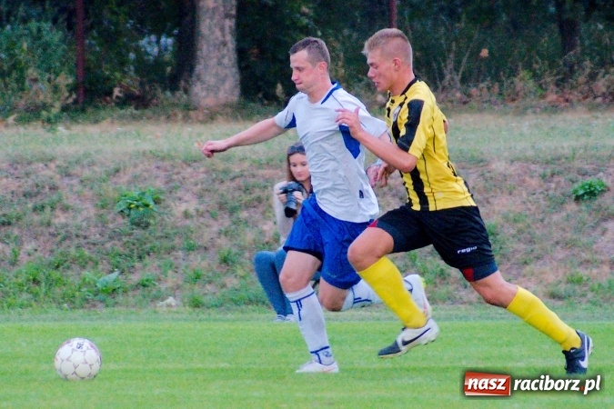 Zdjęcie w galerii na portalu naszraciborz.pl: Remis w meczu o sześć punktów. Do wygranej Rafako zabrakło centymetrów wiadomości z regionu