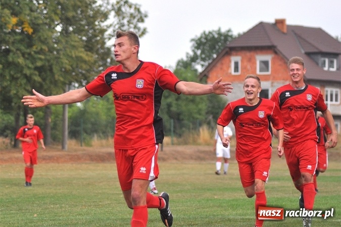 Zdjęcie w galerii na portalu naszraciborz.pl: Bez rezerwowych, ale z receptą na zwycięstwo. Pewna wygrana Stali wiadomości z regionu