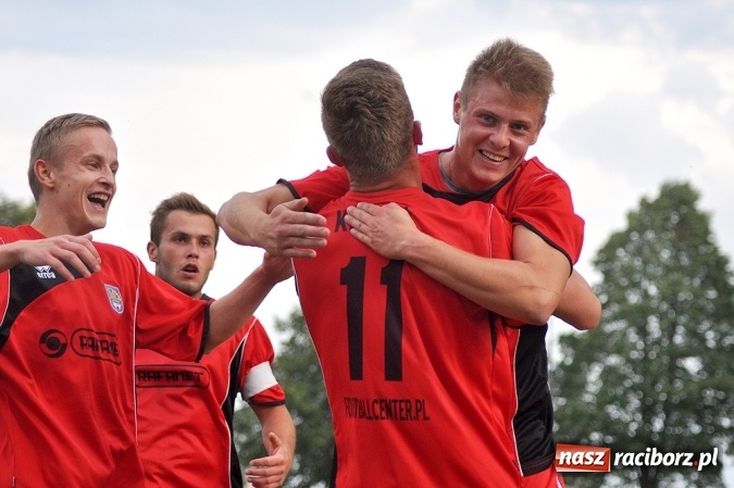 Zdjęcie w galerii na portalu naszraciborz.pl: Bez rezerwowych, ale z receptą na zwycięstwo. Pewna wygrana Stali wiadomości z regionu