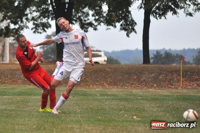 Zdjęcie w galerii na portalu naszraciborz.pl: Bez rezerwowych, ale z receptą na zwycięstwo. Pewna wygrana Stali wiadomości z regionu
