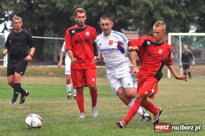 Zdjęcie w galerii na portalu naszraciborz.pl: Bez rezerwowych, ale z receptą na zwycięstwo. Pewna wygrana Stali wiadomości z regionu