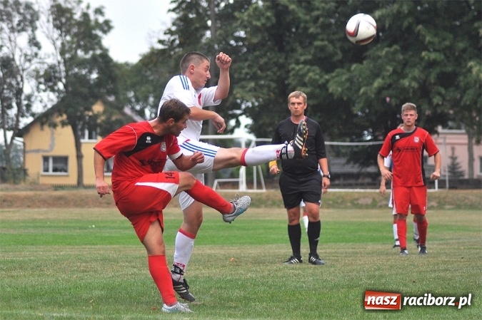 Zdjęcie w galerii na portalu naszraciborz.pl: Bez rezerwowych, ale z receptą na zwycięstwo. Pewna wygrana Stali wiadomości z regionu