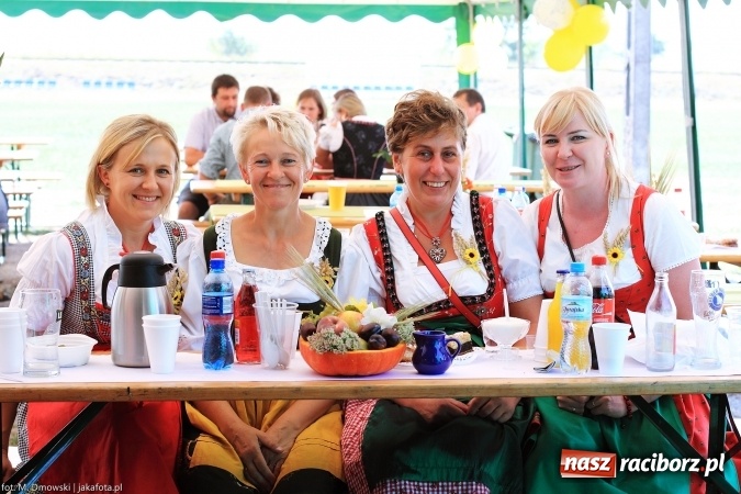 Zdjęcie w galerii na portalu naszraciborz.pl: Dożynki 2015 - świętowanie w Cyprzanowie wiadomości z regionu