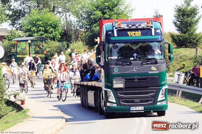 Zdjęcie w galerii na portalu naszraciborz.pl: Dożynki 2015 - święto plonów w Makowie wiadomości z regionu