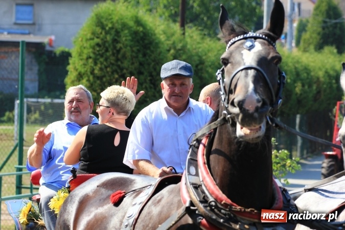 Zdjęcie w galerii na portalu naszraciborz.pl: Kobylskie dożynki z barwnym korowodem wiadomości z regionu
