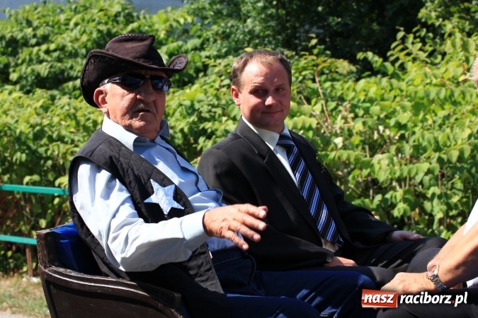 Zdjęcie w galerii na portalu naszraciborz.pl: Kobylskie dożynki z barwnym korowodem wiadomości z regionu