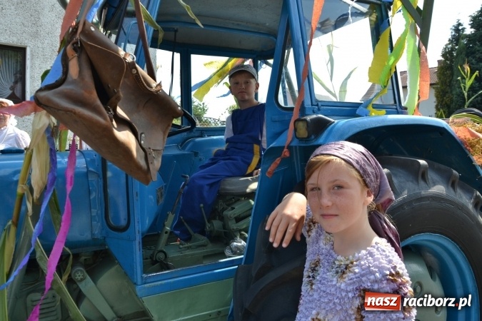 Zdjęcie w galerii na portalu naszraciborz.pl: Dożynki 2015 - w Bolesławiu wciąż gorąco wiadomości z regionu