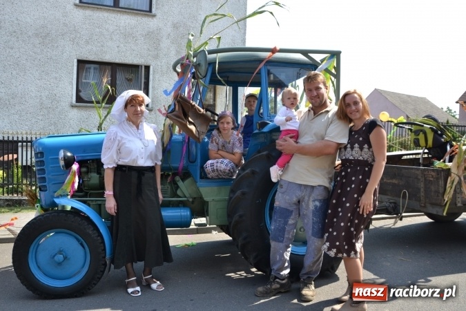 Zdjęcie w galerii na portalu naszraciborz.pl: Dożynki 2015 - w Bolesławiu wciąż gorąco wiadomości z regionu