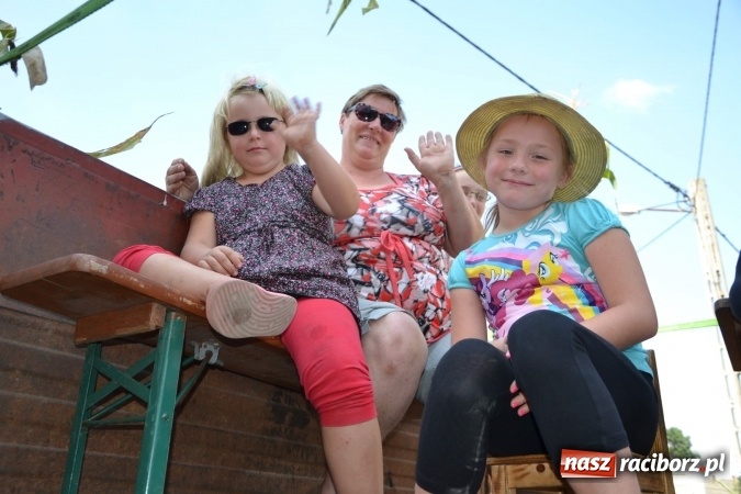 Zdjęcie w galerii na portalu naszraciborz.pl: Dożynki 2015 - w Bolesławiu wciąż gorąco wiadomości z regionu