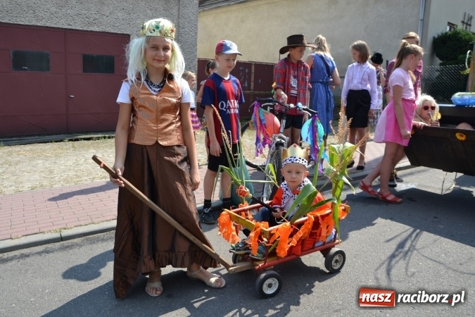 Zdjęcie w galerii na portalu naszraciborz.pl: Dożynki 2015 - w Bolesławiu wciąż gorąco wiadomości z regionu