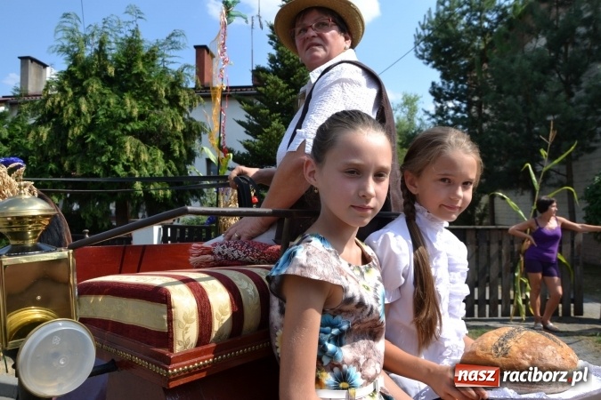 Zdjęcie w galerii na portalu naszraciborz.pl: Dożynki 2015 - w Bolesławiu wciąż gorąco wiadomości z regionu