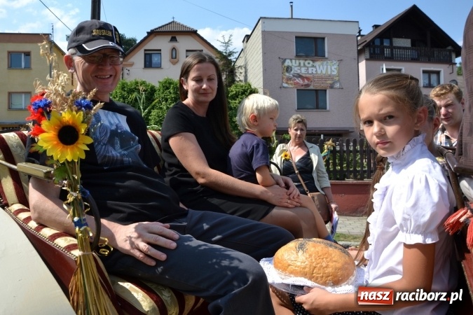 Zdjęcie w galerii na portalu naszraciborz.pl: Dożynki 2015 - w Bolesławiu wciąż gorąco wiadomości z regionu
