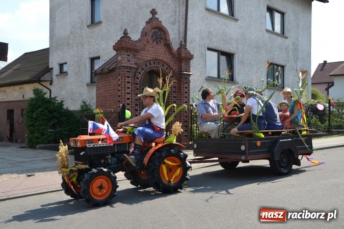 Zdjęcie w galerii na portalu naszraciborz.pl: Dożynki 2015 - w Bolesławiu wciąż gorąco wiadomości z regionu