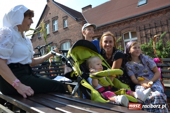 Zdjęcie w galerii na portalu naszraciborz.pl: Dożynki 2015 - w Bolesławiu wciąż gorąco wiadomości z regionu