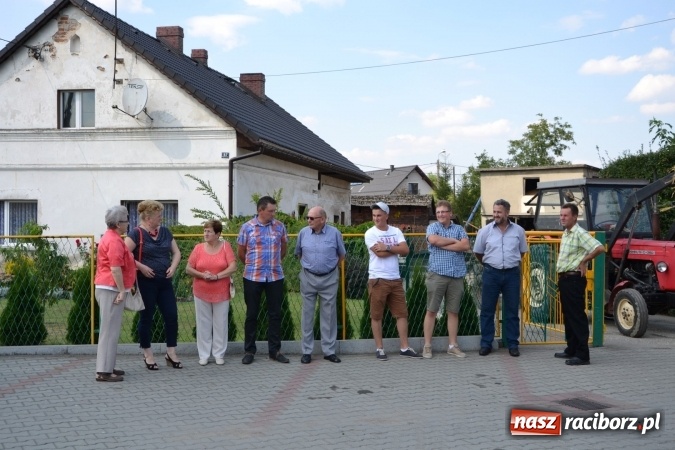 Zdjęcie w galerii na portalu naszraciborz.pl: Dożynki 2015 - kowbojki i minionki w Roszkowie wiadomości z regionu