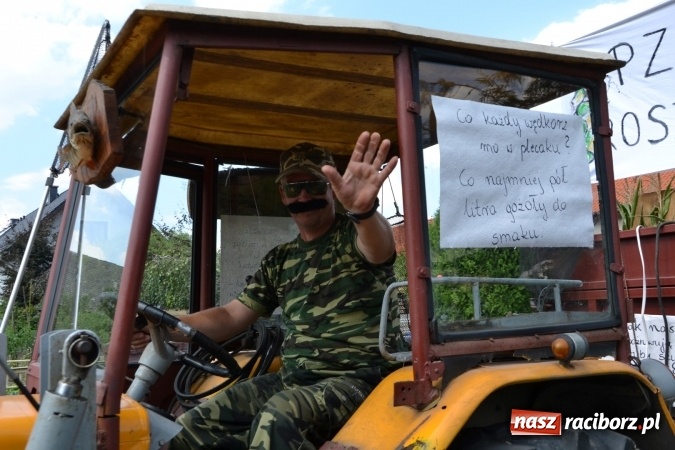 Zdjęcie w galerii na portalu naszraciborz.pl: Dożynki 2015 - kowbojki i minionki w Roszkowie wiadomości z regionu