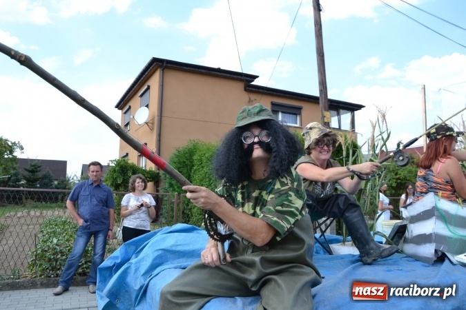 Zdjęcie w galerii na portalu naszraciborz.pl: Dożynki 2015 - kowbojki i minionki w Roszkowie wiadomości z regionu