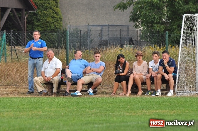 Zdjęcie w galerii na portalu naszraciborz.pl: B klasa: Trzy punkty zostały w Markowicach wiadomości z regionu