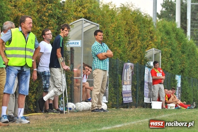 Zdjęcie w galerii na portalu naszraciborz.pl: B klasa: Trzy punkty zostały w Markowicach wiadomości z regionu