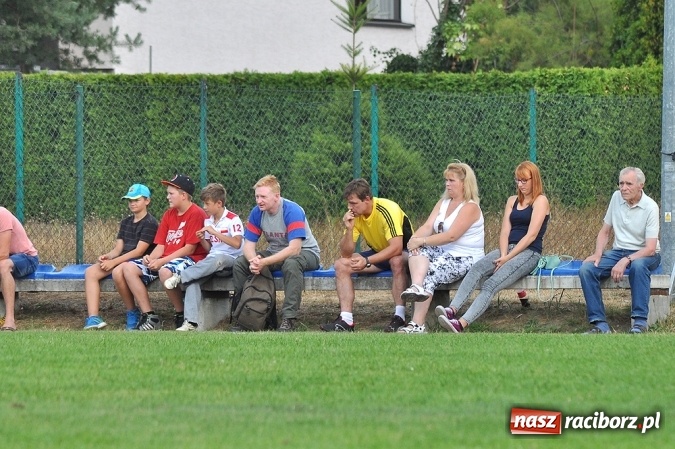 Zdjęcie w galerii na portalu naszraciborz.pl: B klasa: Trzy punkty zostały w Markowicach wiadomości z regionu