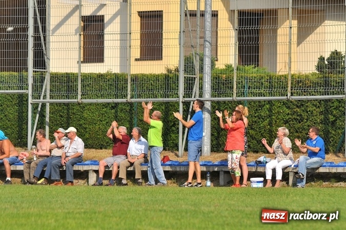 Zdjęcie w galerii na portalu naszraciborz.pl: B klasa: Trzy punkty zostały w Markowicach wiadomości z regionu