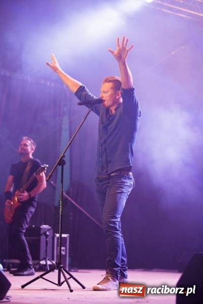 Zdjęcie w galerii na portalu naszraciborz.pl: Wielkie show Rafała Brzozowskiego na zakończenie Memoriału 2015 wiadomości z regionu