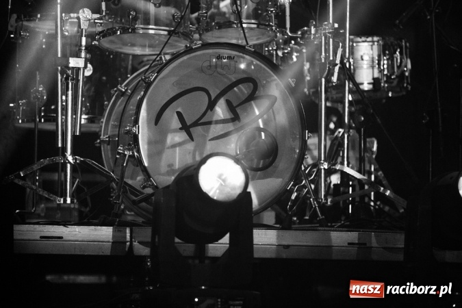 Zdjęcie w galerii na portalu naszraciborz.pl: Wielkie show Rafała Brzozowskiego na zakończenie Memoriału 2015 wiadomości z regionu